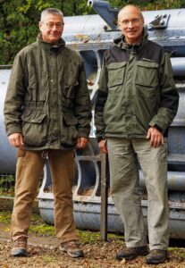 This travel guide will help clients pack smartly for the battlefield and for evening dinner