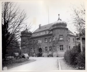 Signal Corps photo of the exterior of Landsberg Prison